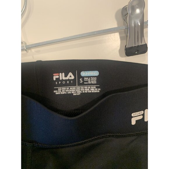 (A-18)Fila Sport capri leggings women size S black color - Picture 4 of 5